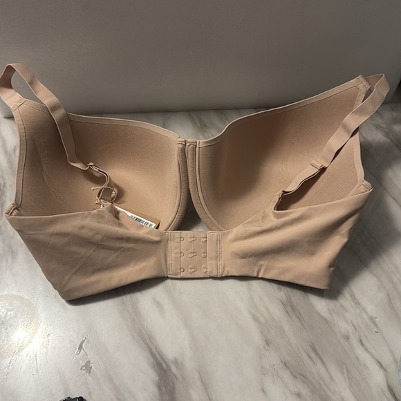 Skims Fits Everybody Demi T-Shirt Bra NWT size 40 DDDD - Picture 3 of 5
